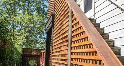 Elegant Apartment Near Downtown St. Helena