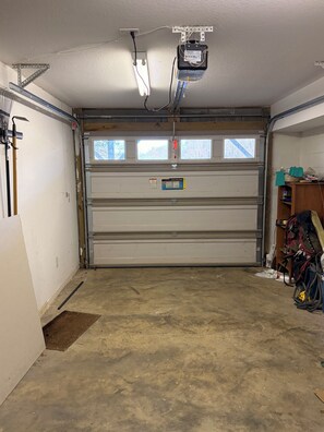 Interior - Wonderful views, wrap around deck, 4 bedrooms, May Discount (Waynesville)