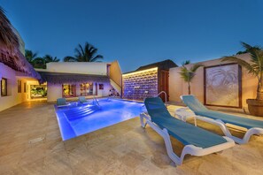 Outdoor pool, a heated pool