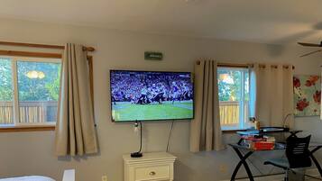 Iron/ironing board, travel crib, free WiFi, bed sheets