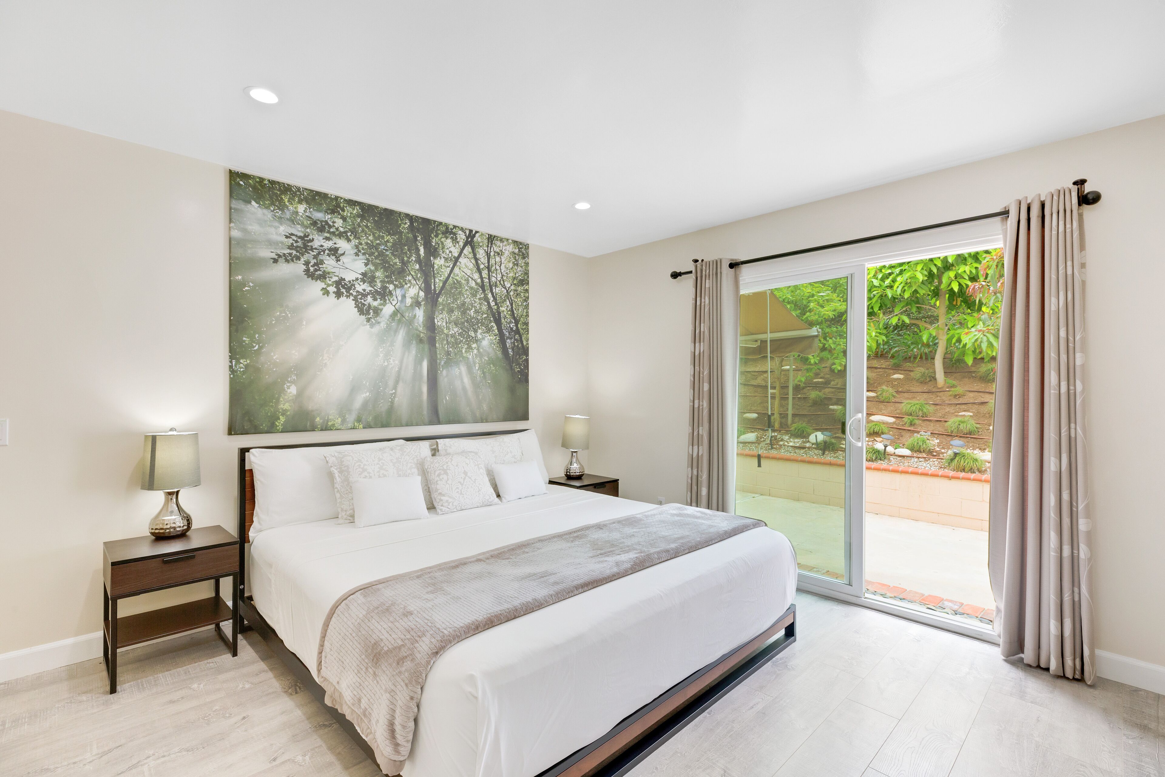 ★15 miles Disneyland & Spectacular Mountain View ★