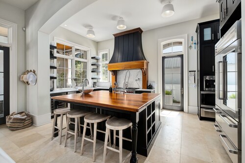 Stunning Luxury Rosemary Beach Home-Private Heated Pool-Steps To Beach-Exclusive