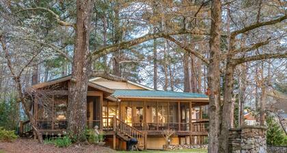 Summer Haven at Lake Martin 3 Bedroom.3 Full Baths.Beach