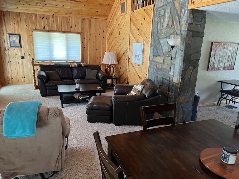 Private Family Cabin 15 Acres Of Woods / Lawn / Views Custer State Park - Mount Rushmore National Memorial