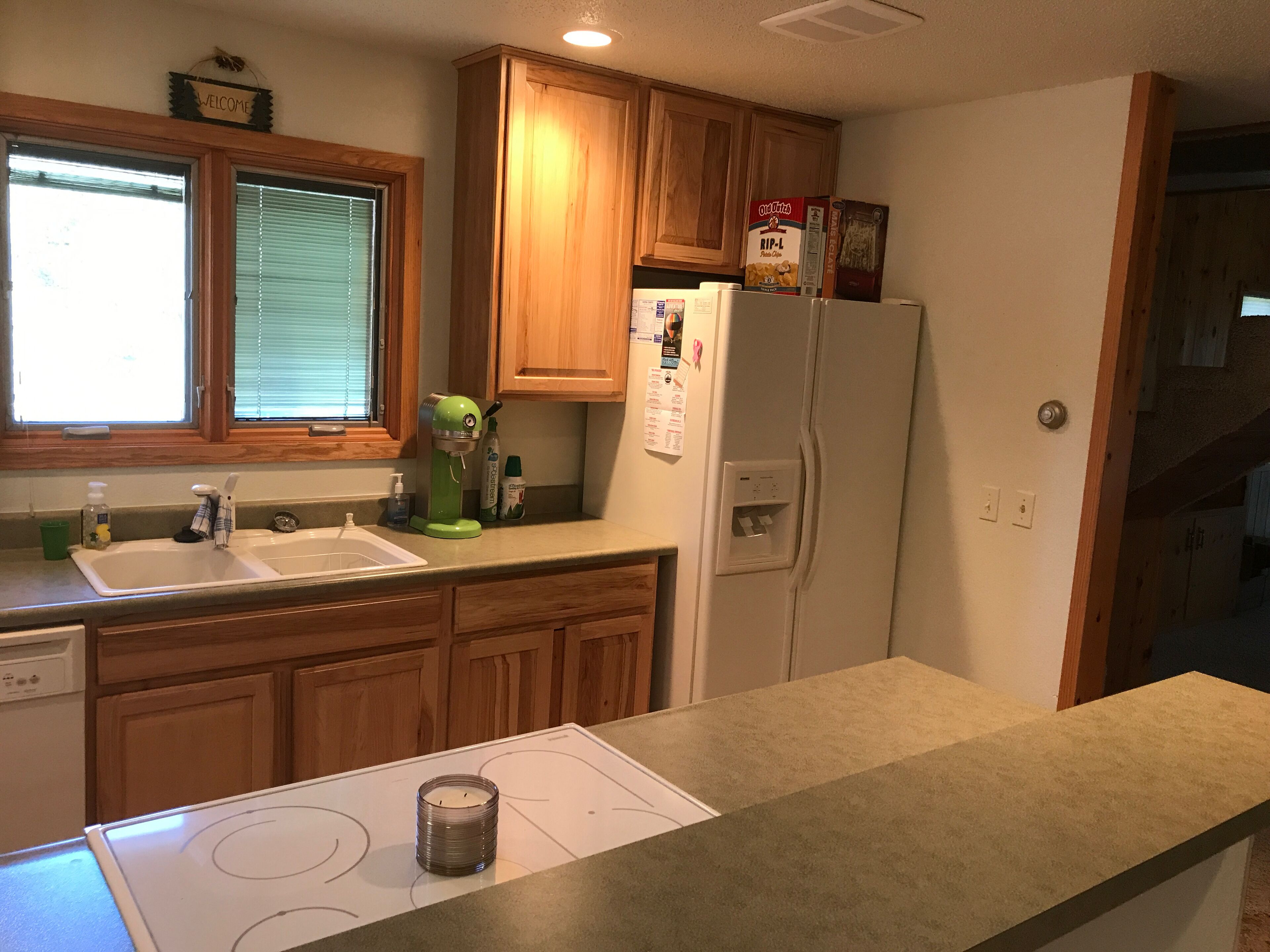 Private Family Cabin 15 Acres of Woods/Lawn/Views Custer State Park