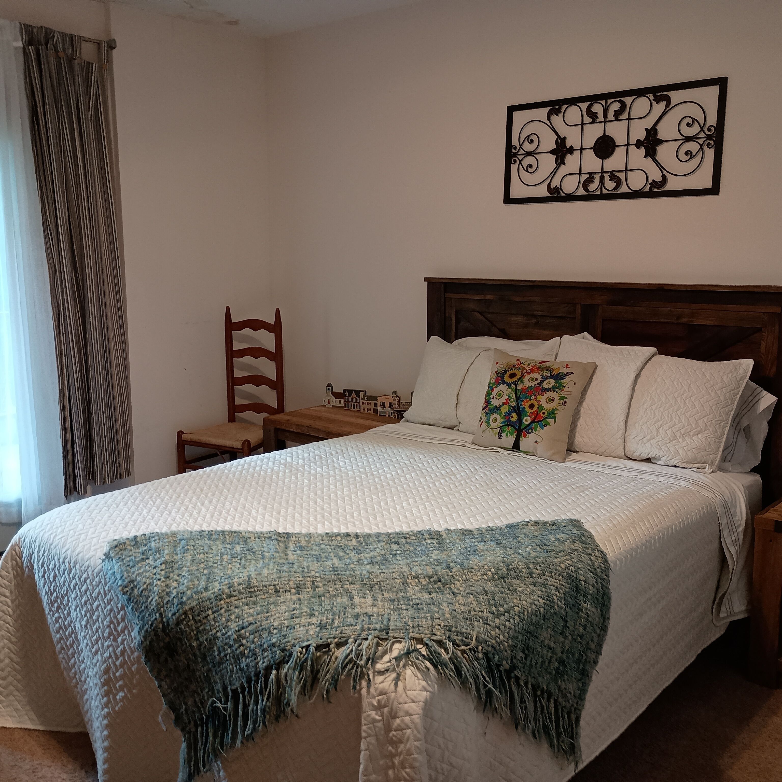 3 quartos, ferros/tábuas de passar roupa, Wi-Fi de cortesia