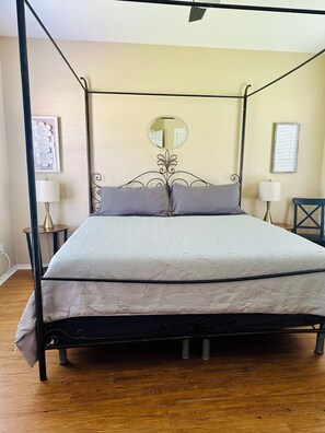 3 bedrooms, iron/ironing board, travel crib, free WiFi