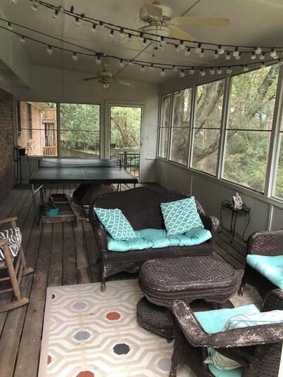 Ole Miss Rental Walking Distance to Stadium, Grove & Square