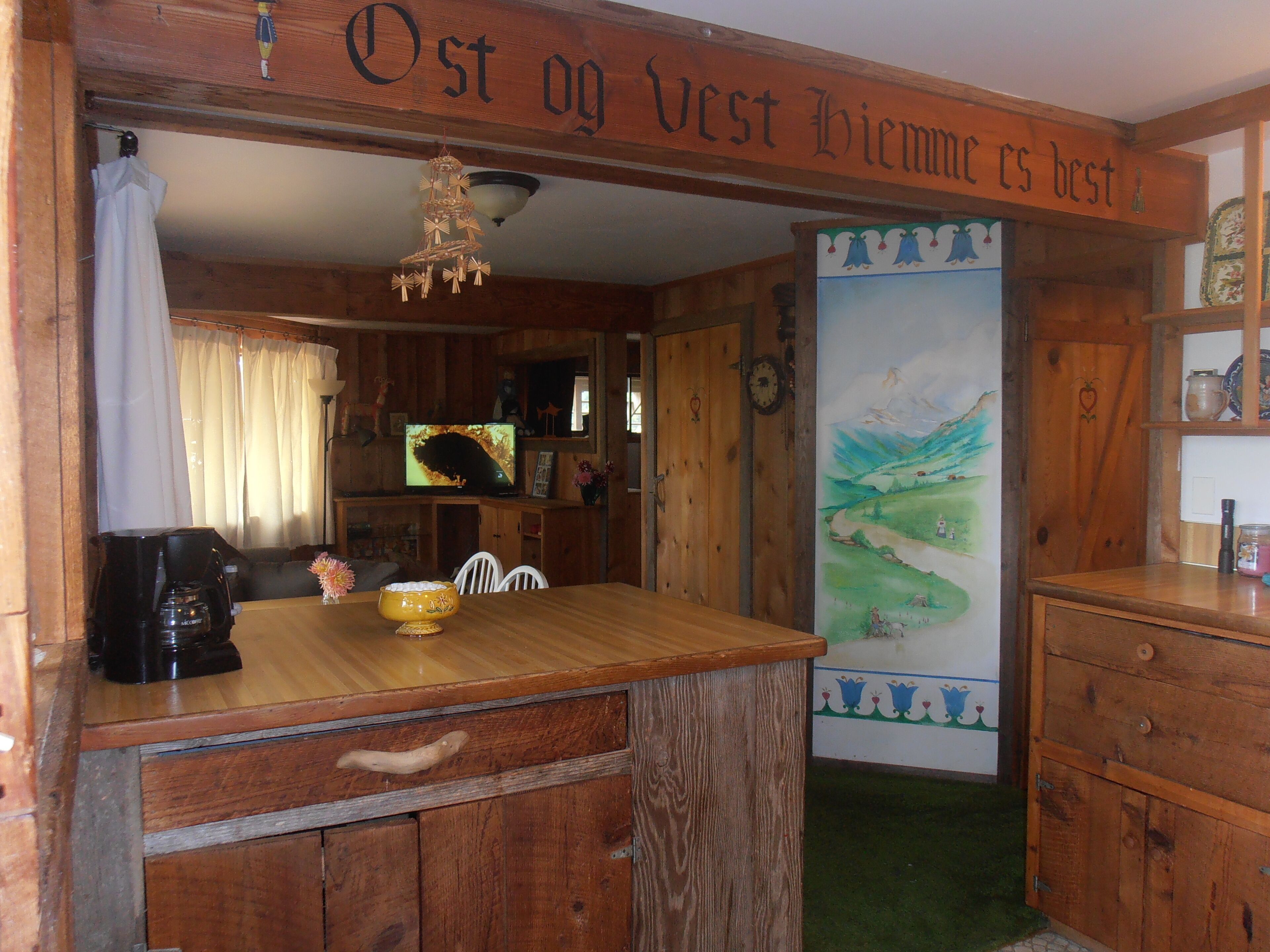 Check Out This Darling, Comfortable & Treasured Family Getaway Since 1979 + View