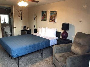 华丽客房, 1 张大床, 无烟房, 山景 | 免费 WiFi、床单