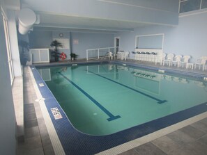 Innenpool, beheizter Pool