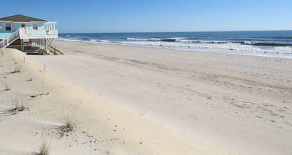 "The Palms" Oceanfront on Topsail Island, 2 BR - 2 BA Beach House - Awesome View