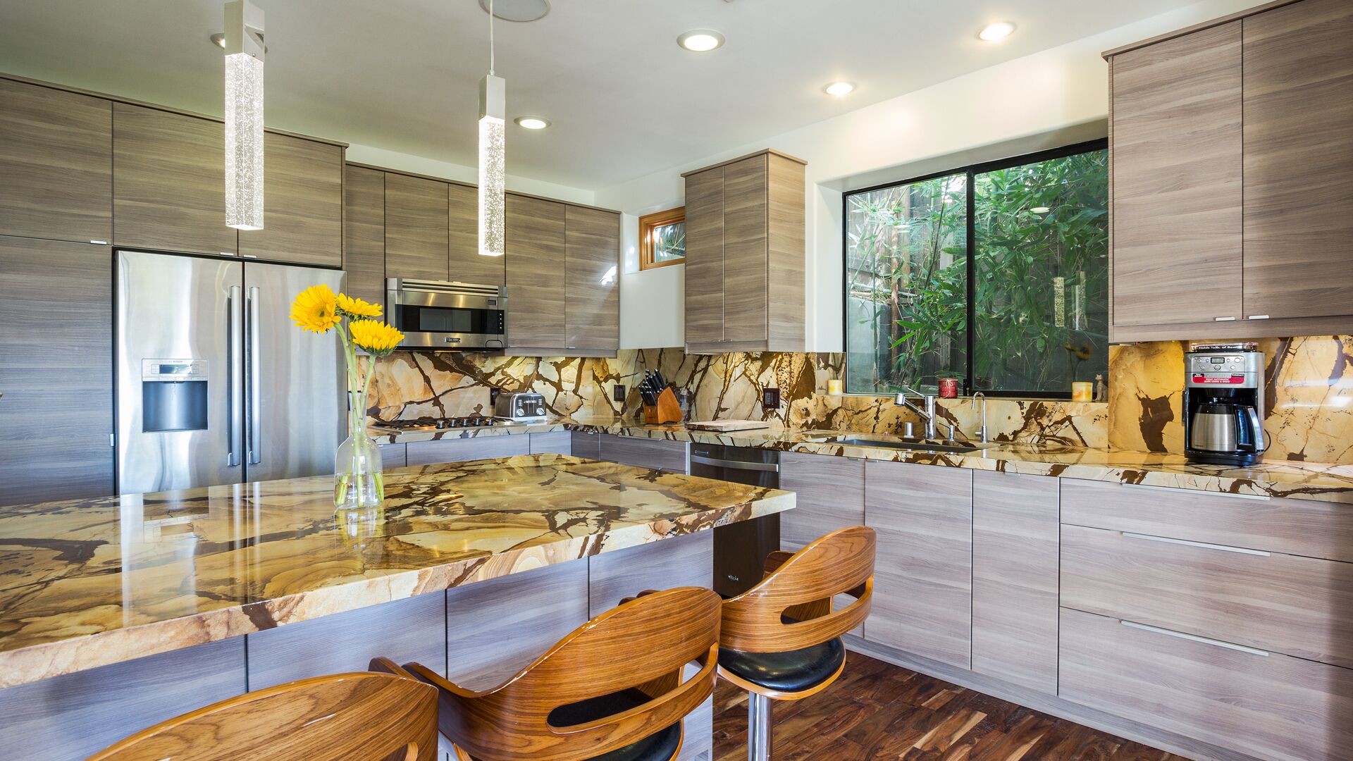 Hollywood Hills Modern Vintage Home With Views