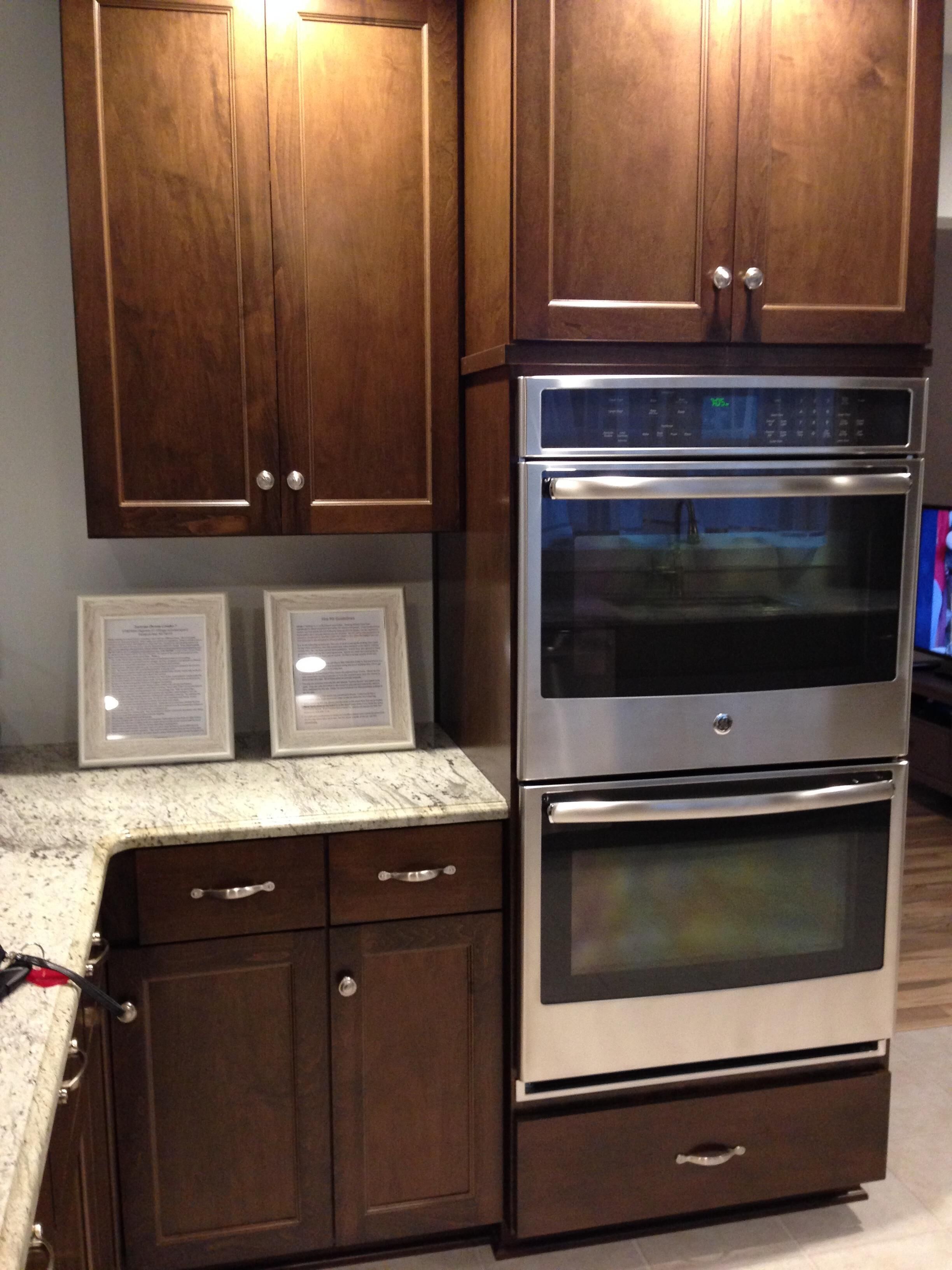 4 Bedroom, 4 Bath, 2 Story Home, Sand Beach, Handicapped Access, Wifi, sleeps 12