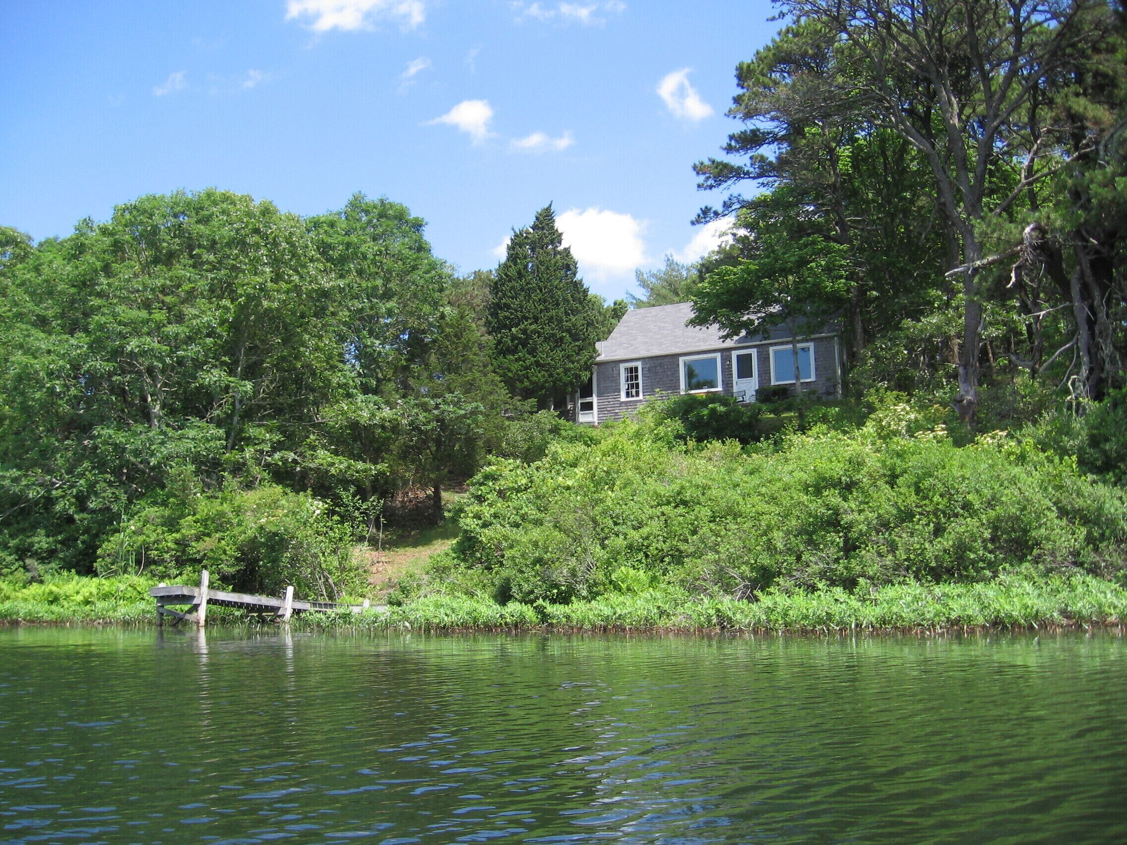 Pondfront cottage on Stillwater Pond
