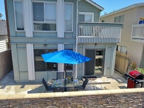 تناول الطعام بالخارج