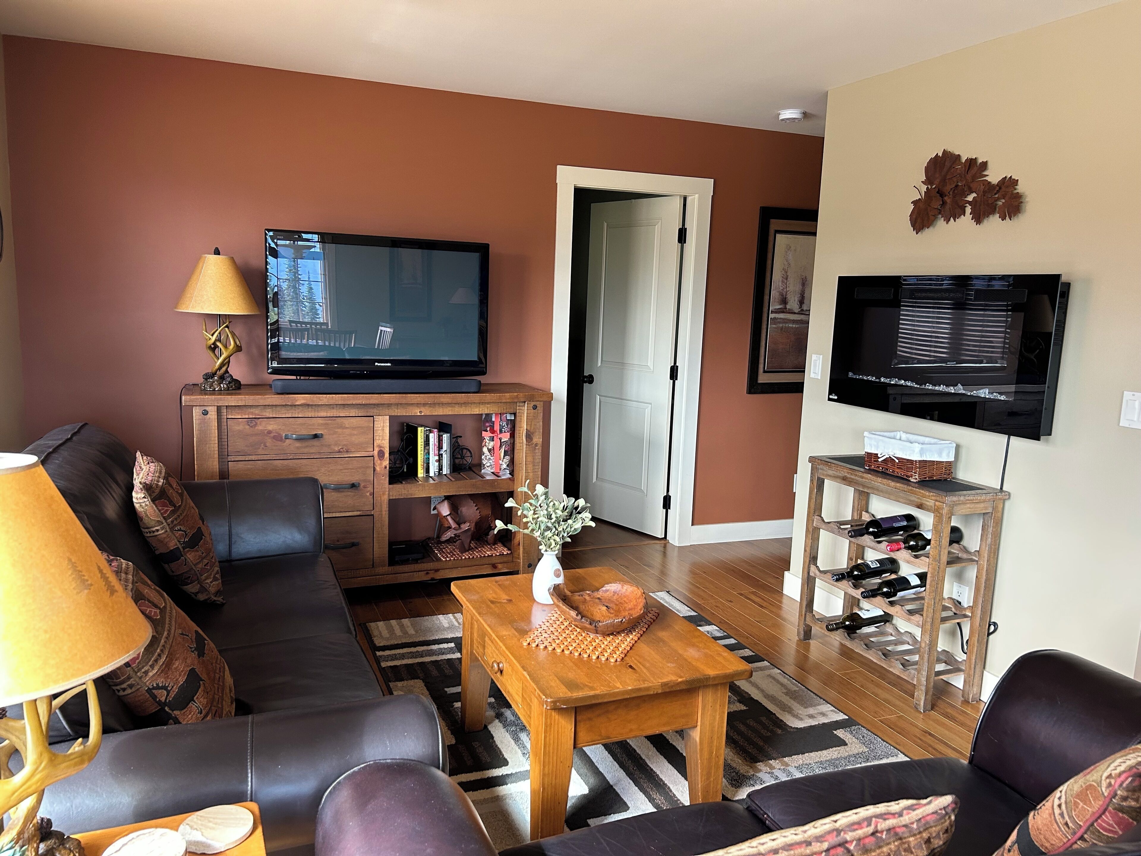 Top Floor Ski In/Out Luxury Townhouse-Best Aspen Location