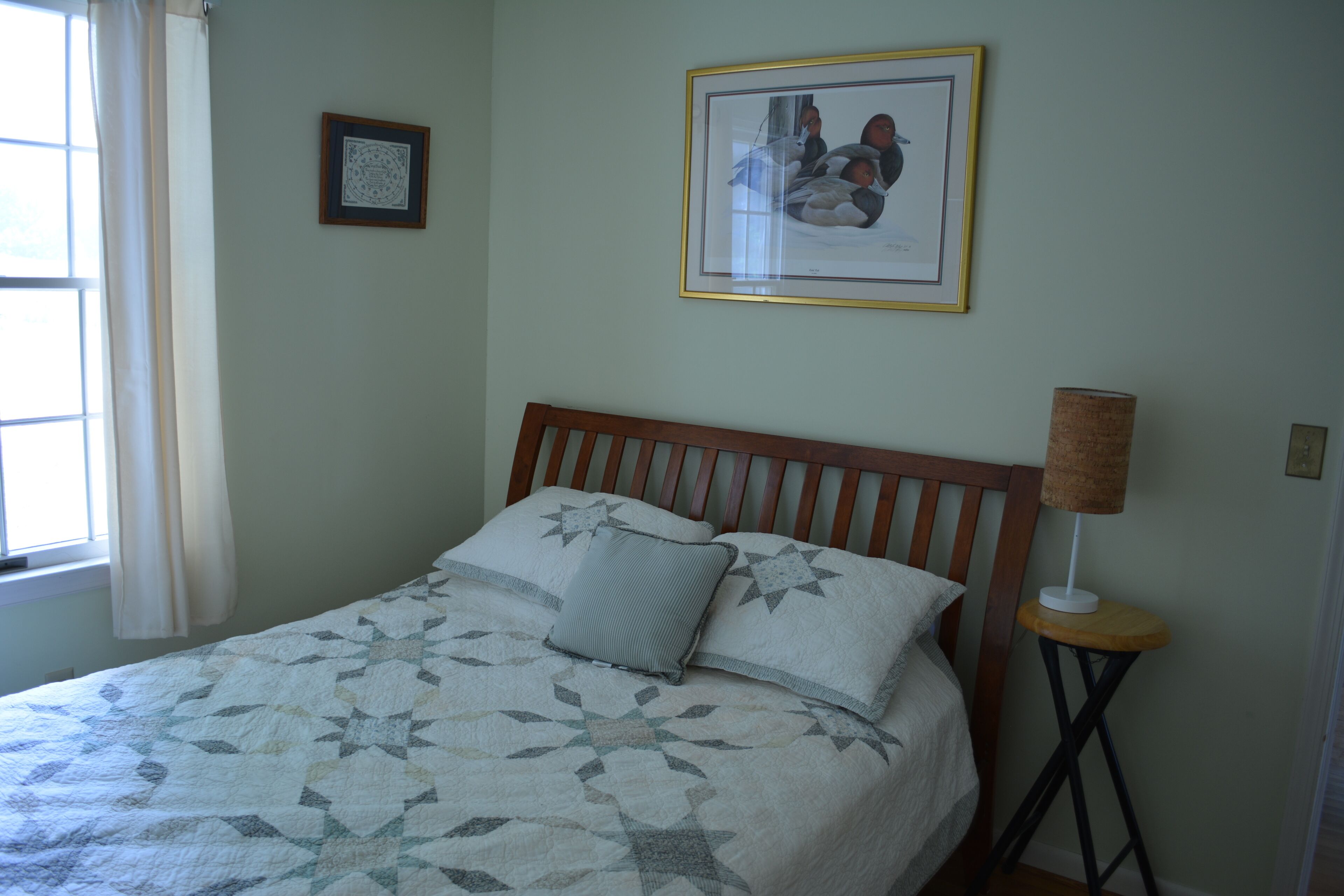 Secluded Waterfront Cottage on 200 acre farm near Queenstown