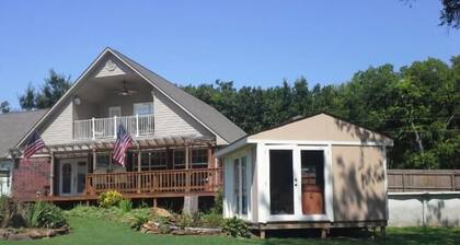 Reuniones familiares, bodas, grupos grandes, nosotros tenemos cubrimos. En El Lago Hudson.