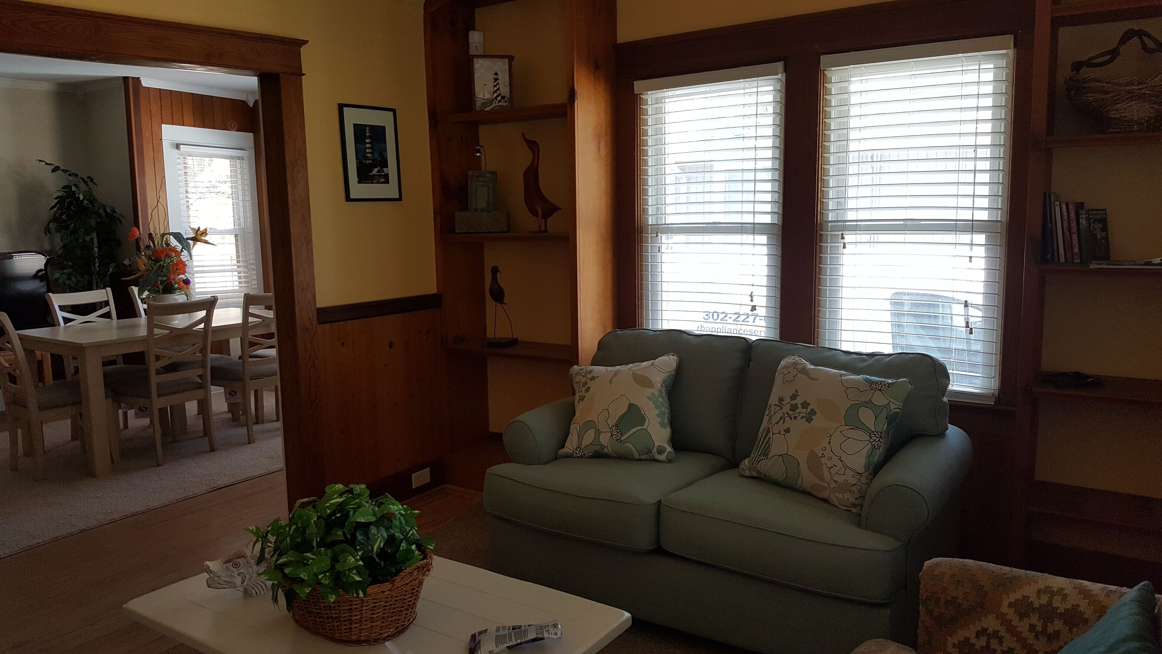 On the Avenue, close to everything!