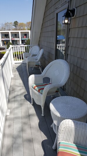 Property grounds - On the Avenue, close to everything! (Rehoboth Beach)