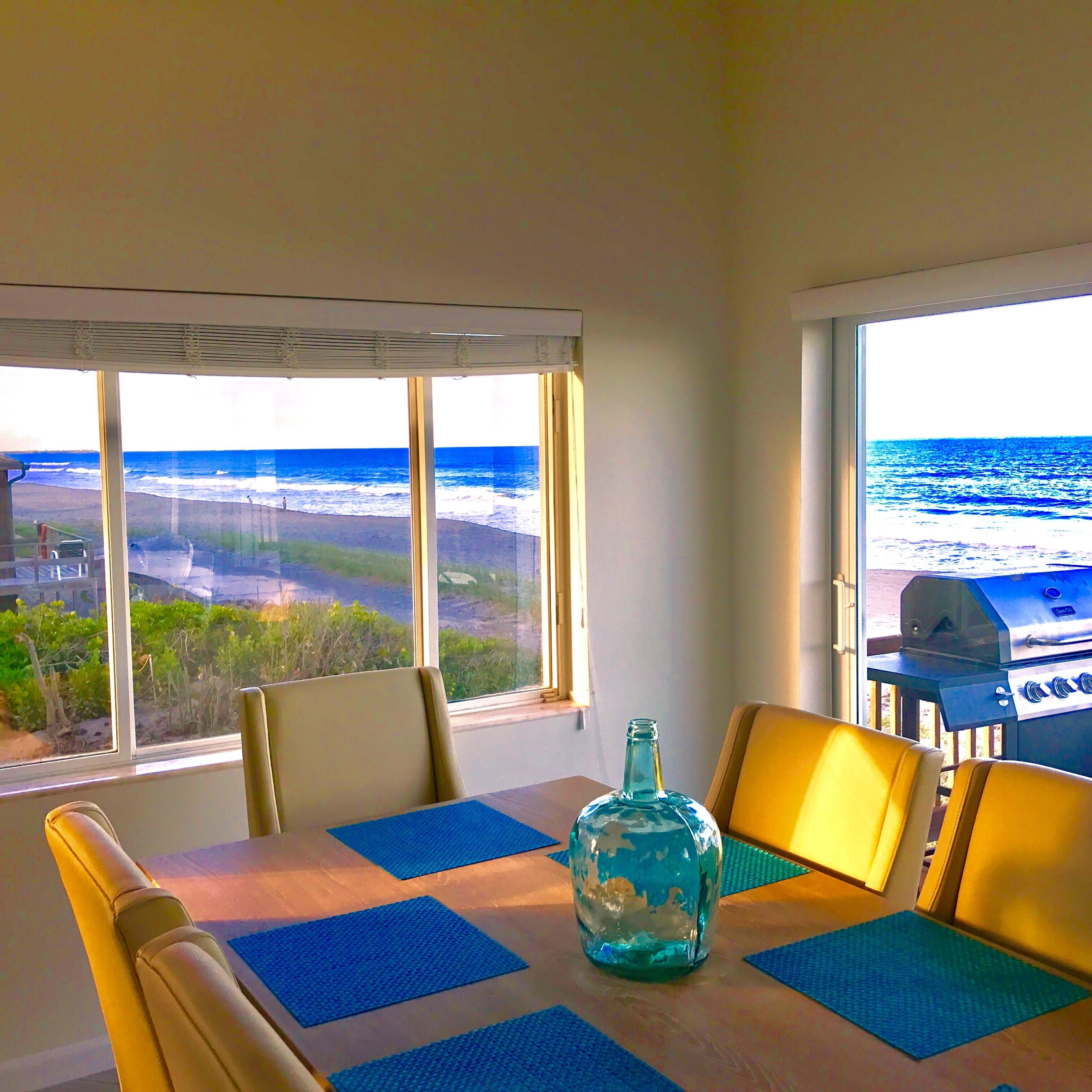 4 BR Jupiter Island Private Ocean Front House