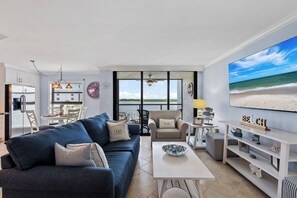 Smart TV, DVD player