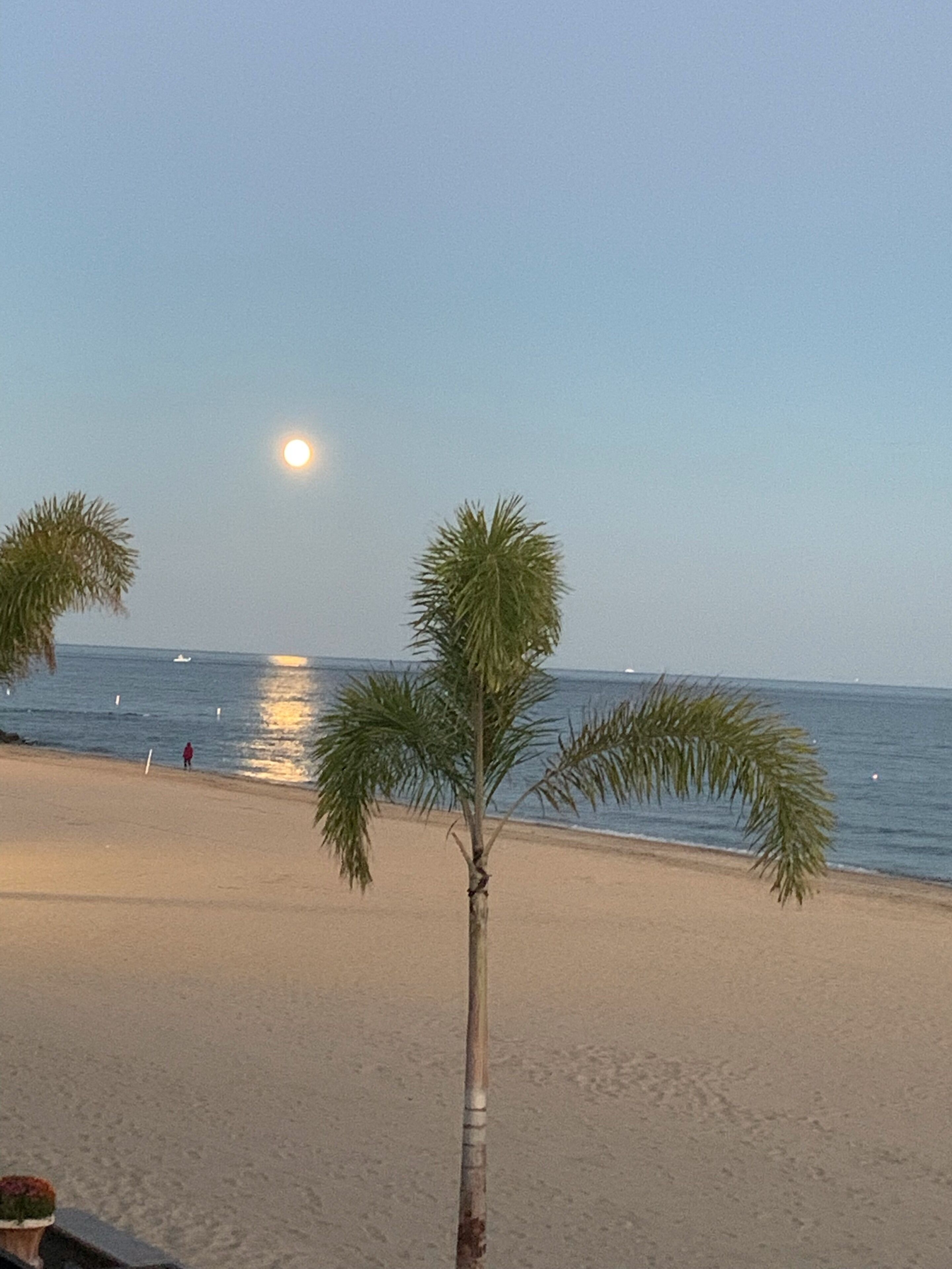 Private Beach Condo on Long Island Sound 