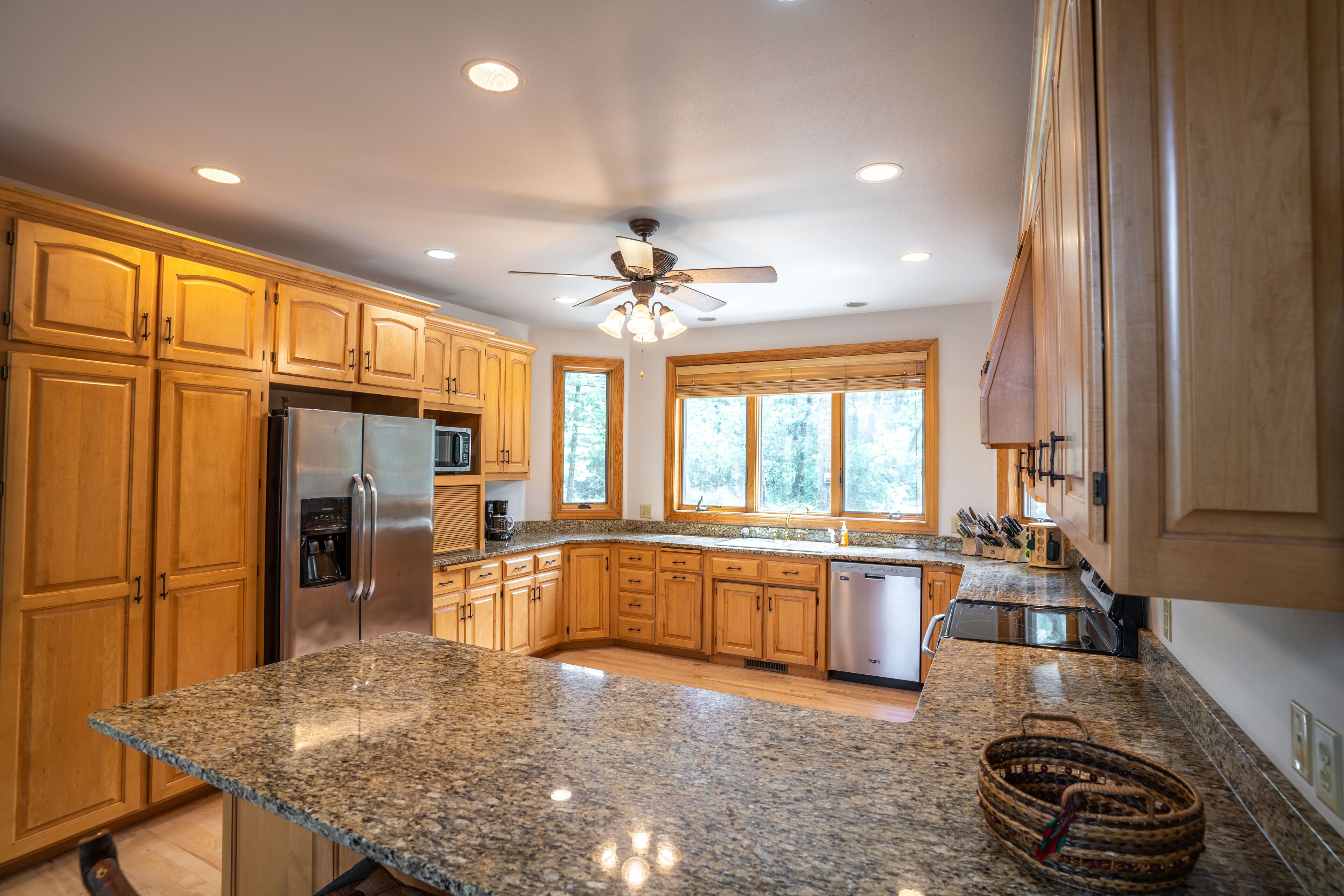 Beautiful 8000 Sq. Ft. Log Home With 200  Feet Of Private Frontage on Kusel Lake