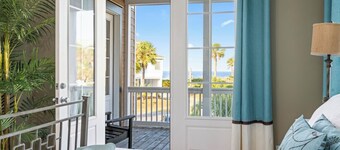 Ocean & Marsh Views! 5BR 5BA, free Golf Cart, See Our Reviews!