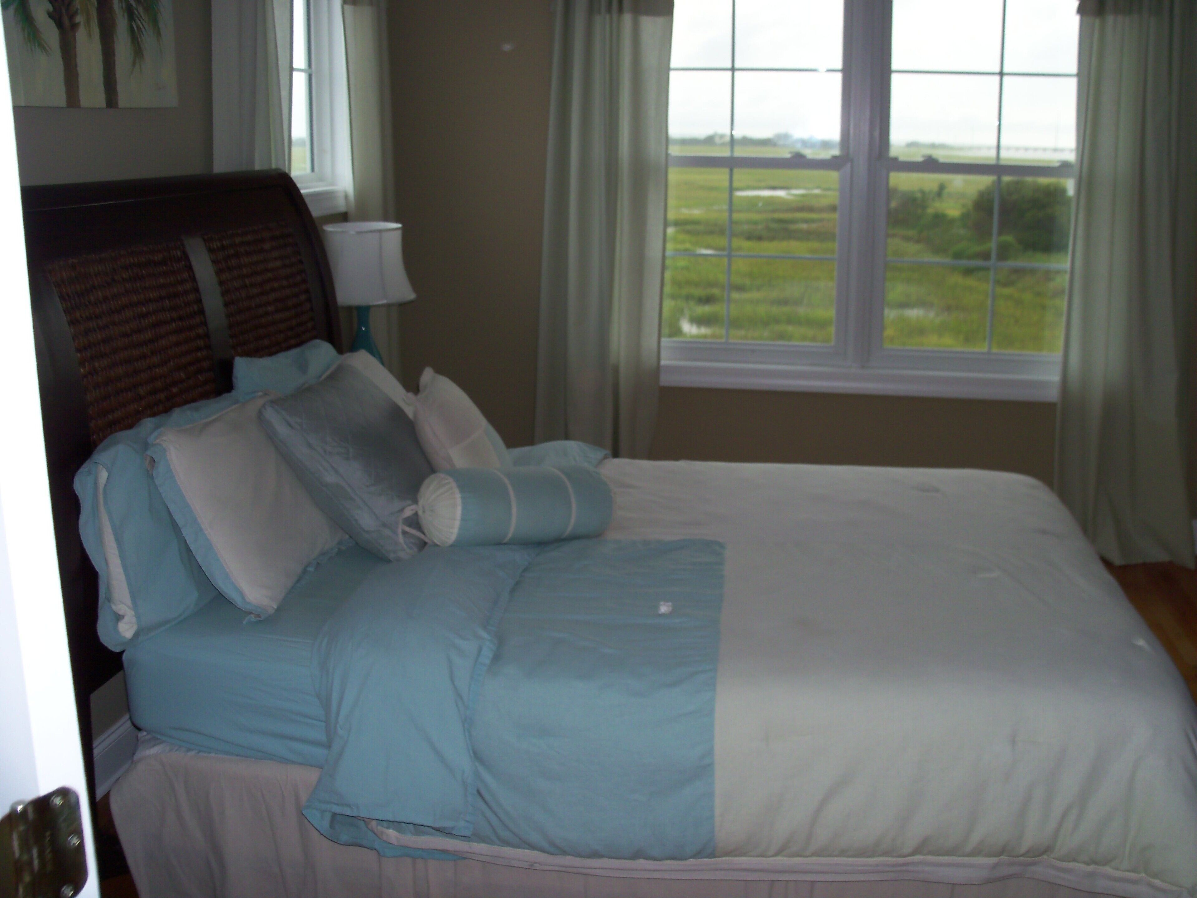 Ocean&Marsh Views! 5BR/5BA, Golf Cart,Wi-Fi! Read Our Reviews!