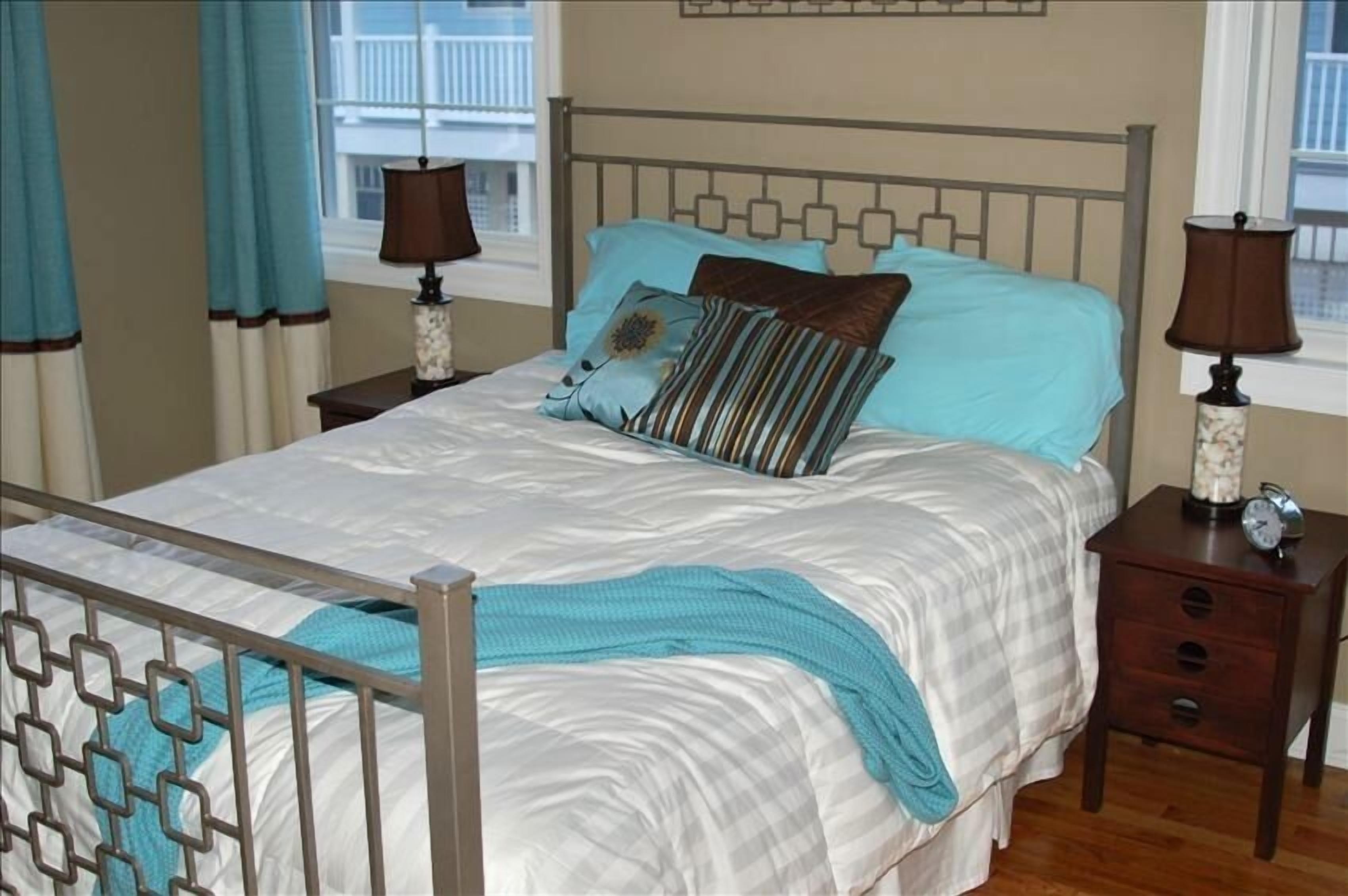 Ocean&Marsh Views! 5BR/5BA, Golf Cart,Wi-Fi! Read Our Reviews!