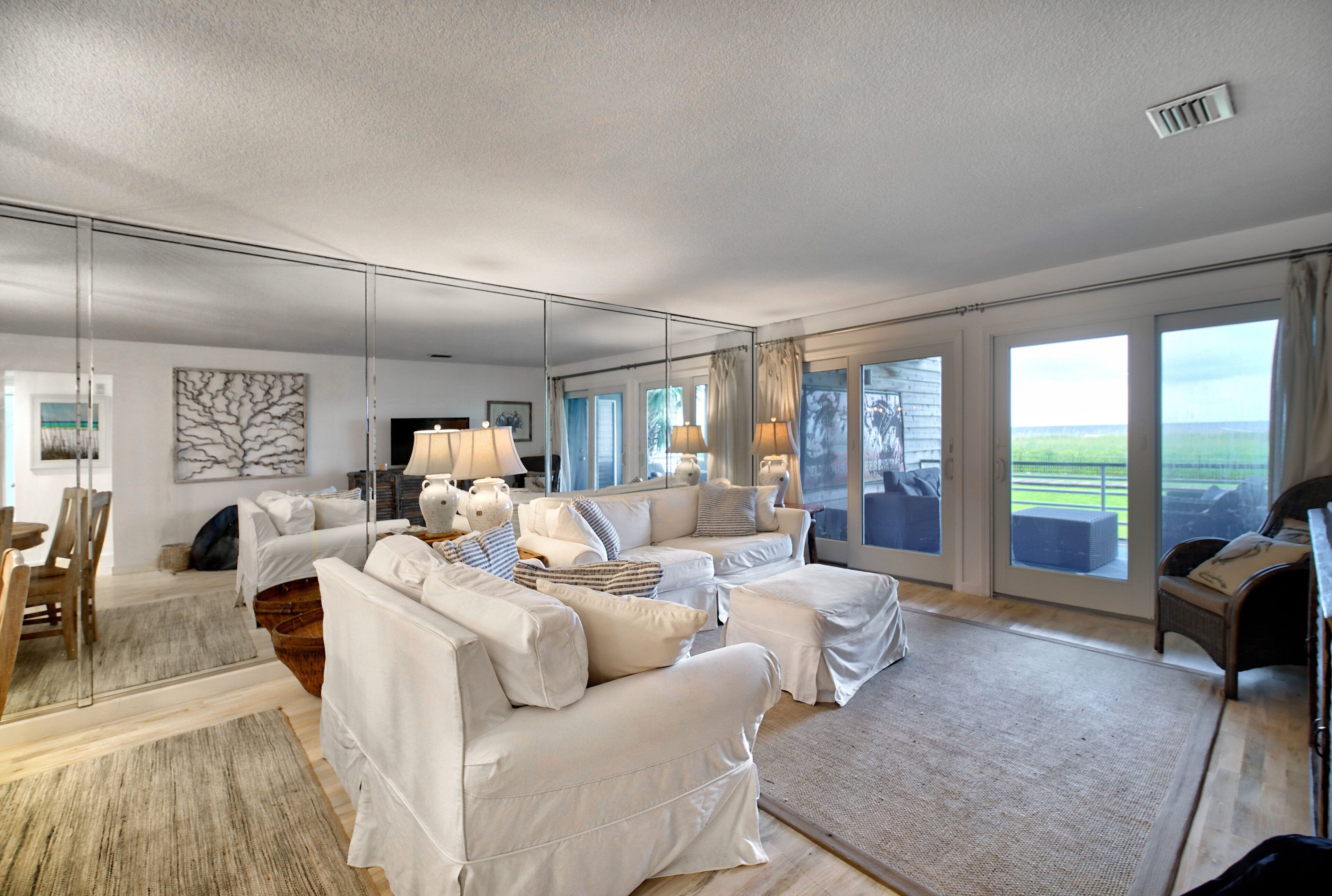 Beachfront Condo -First floor unit!