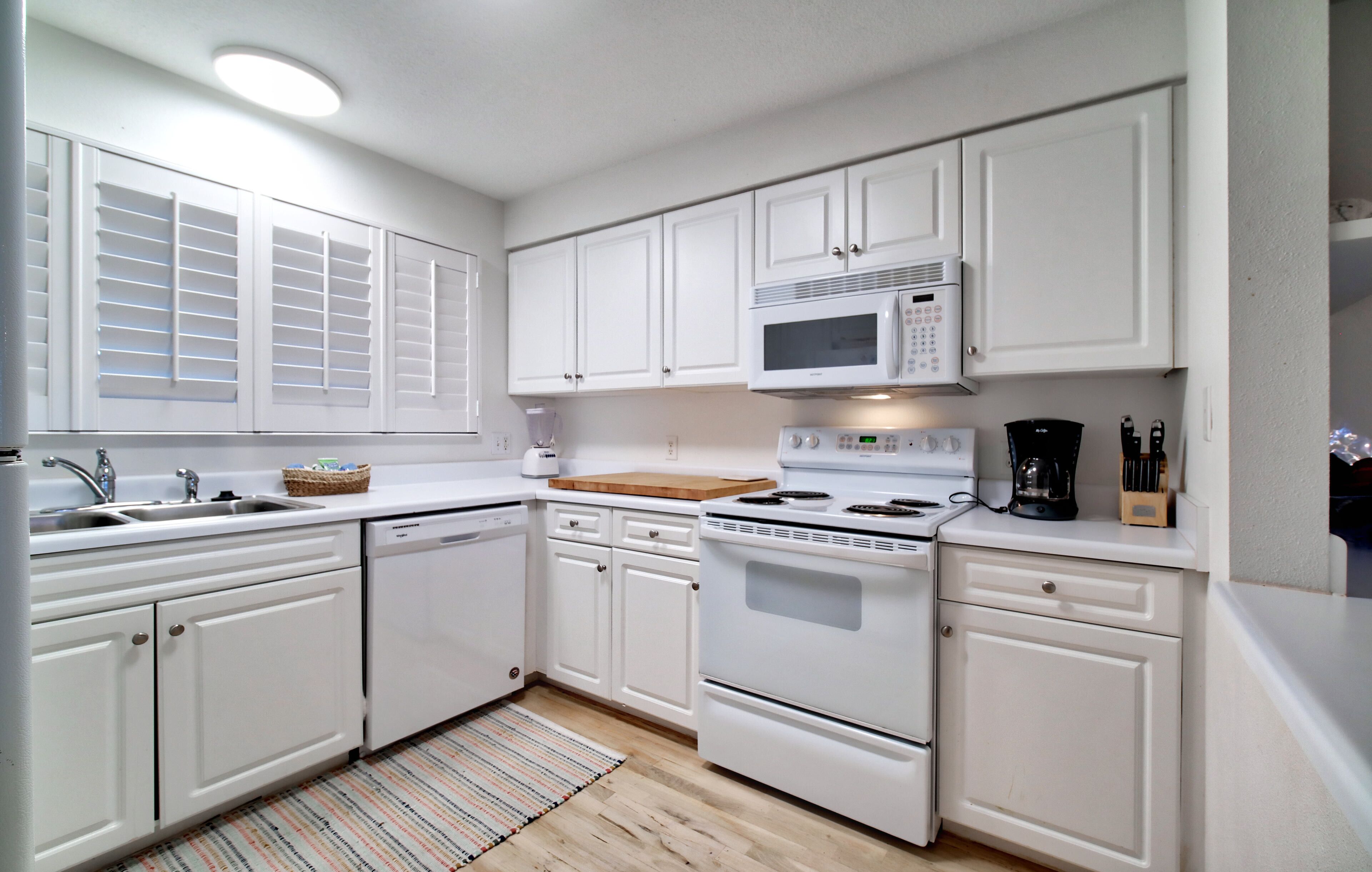 Beachfront Condo -First floor unit!