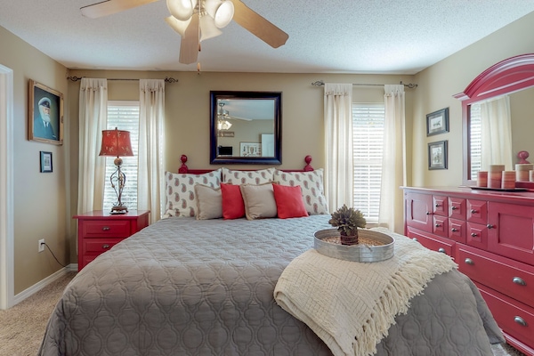 4 chambres, bureau, fer et planche Ă repasser, Wi-Fi