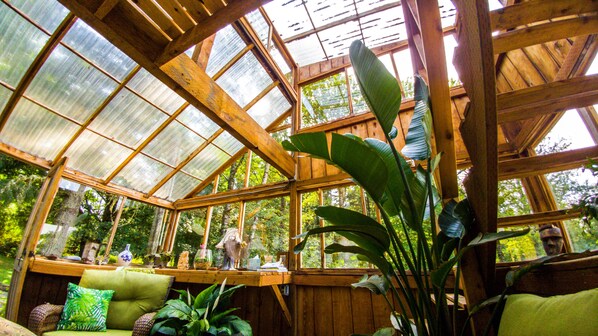 Interior - Stylish and Romantic Glamping Cabin with private hiking and Wood Burning Hot Tub (Scotts Mill)