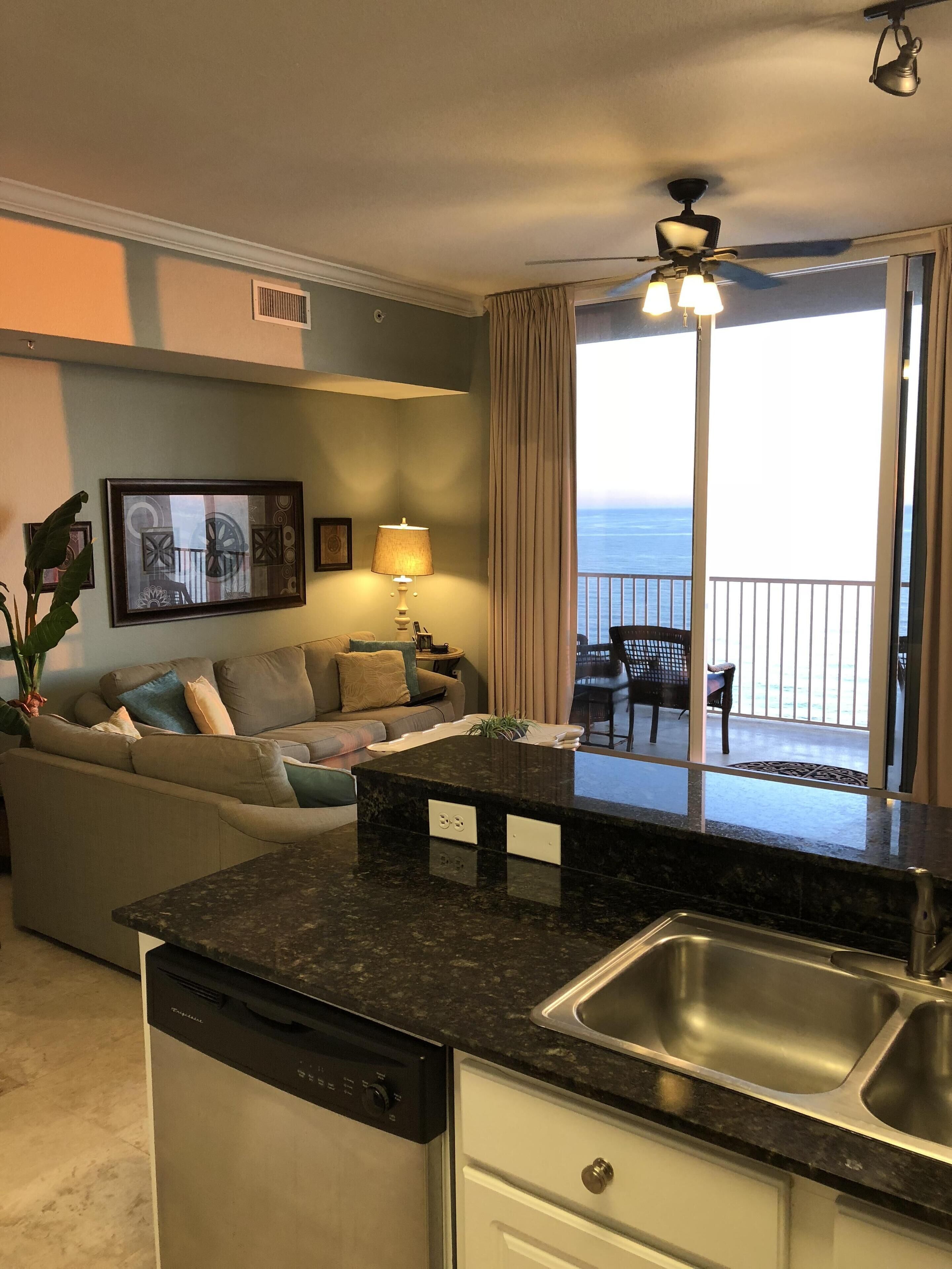 Beachfront Penthouse! 2 Bedroom, 3 Bath Tidewater #3011 Condo on Panama City Be