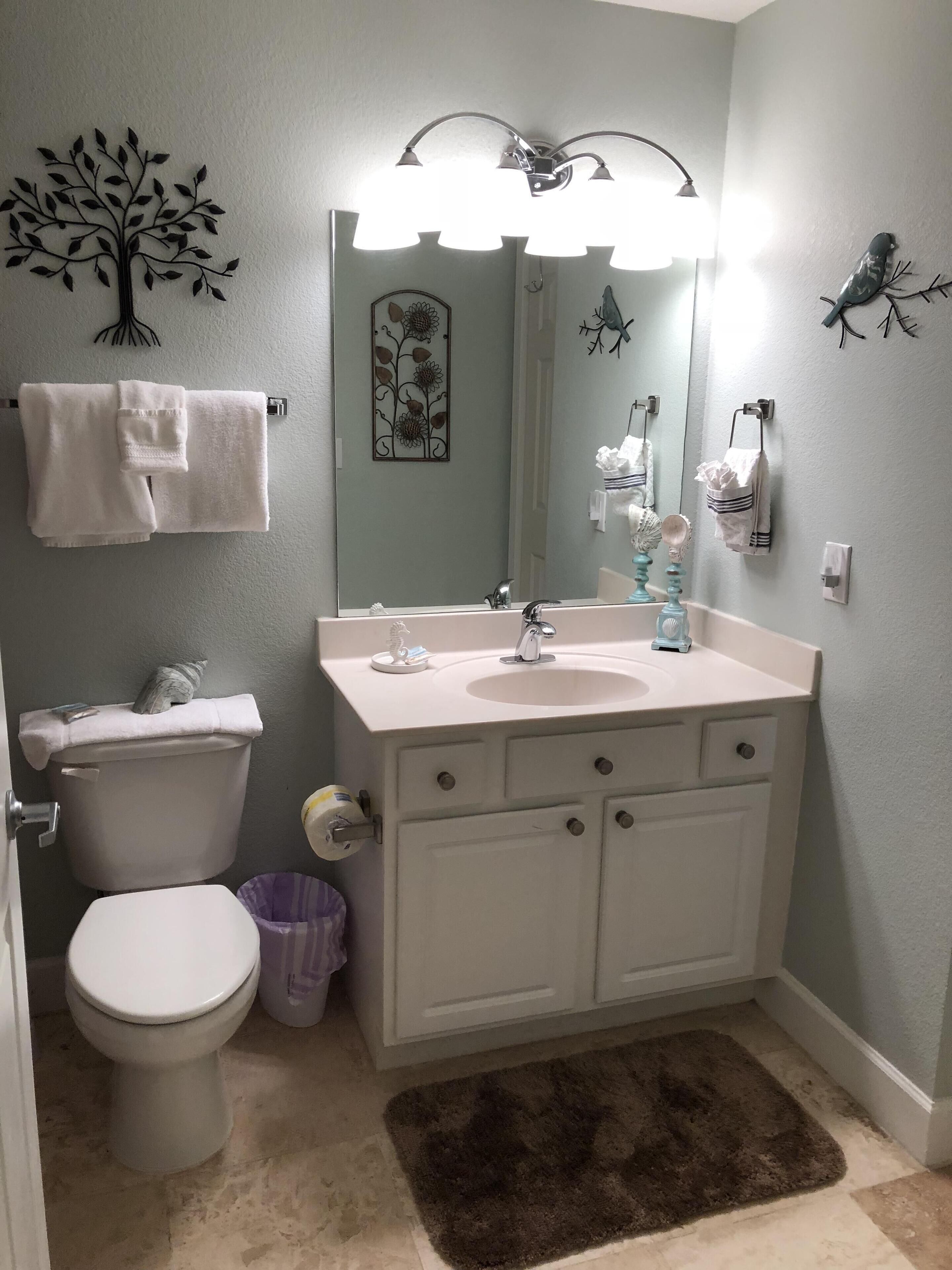 Beachfront Penthouse! 2 Bedroom, 3 Bath Tidewater #3011 Condo on Panama City Be