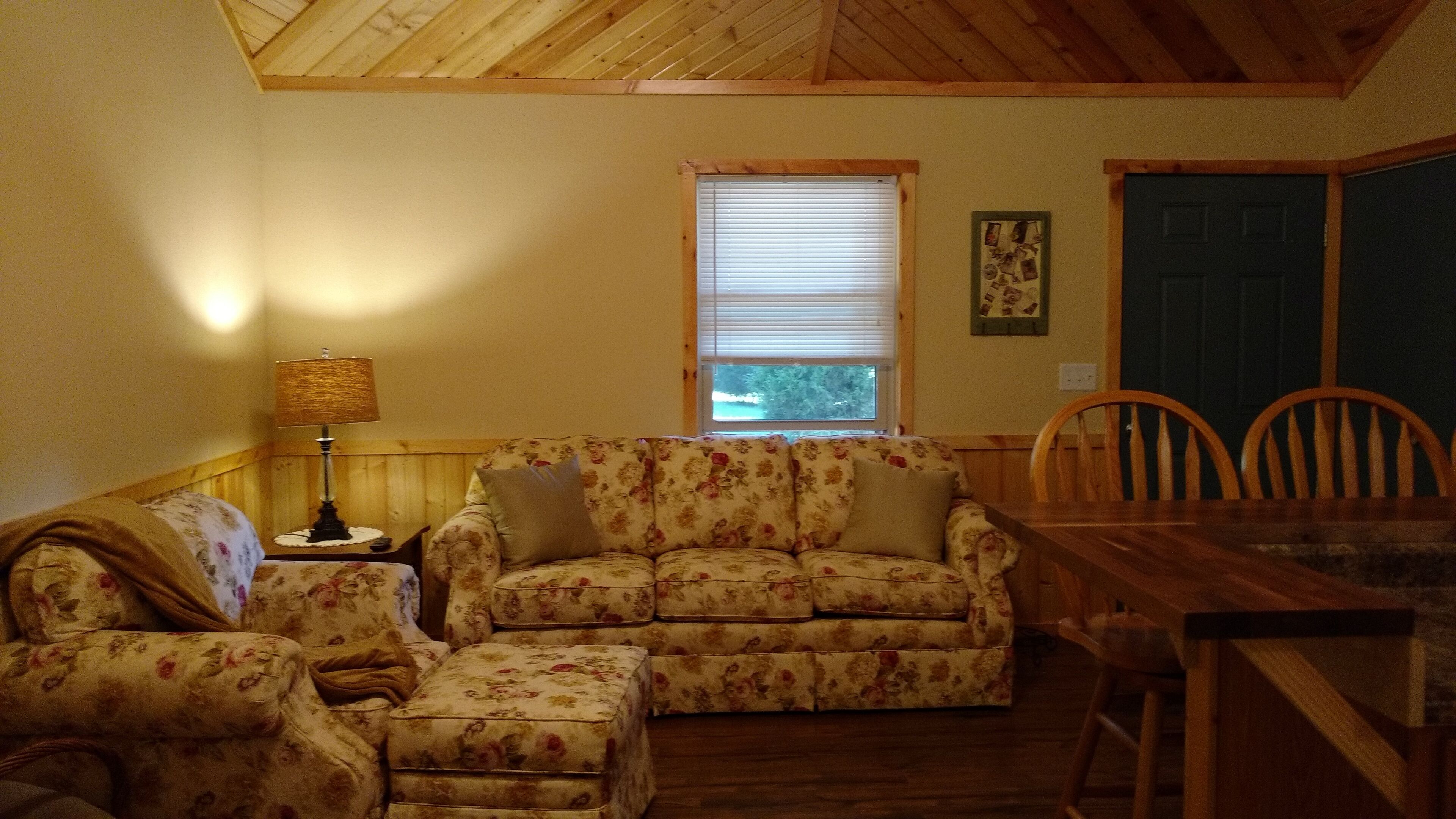 Shawnee Pines Lodging - #3 Sweet Cabin