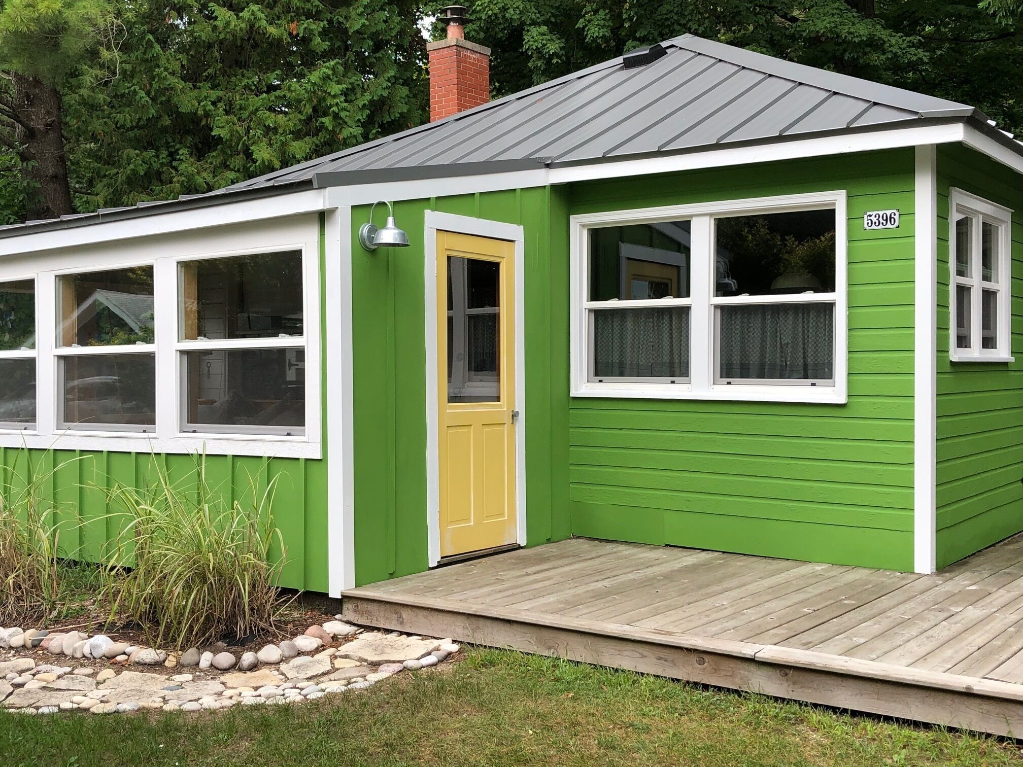 Cozy Little 'Get-a-Away'
