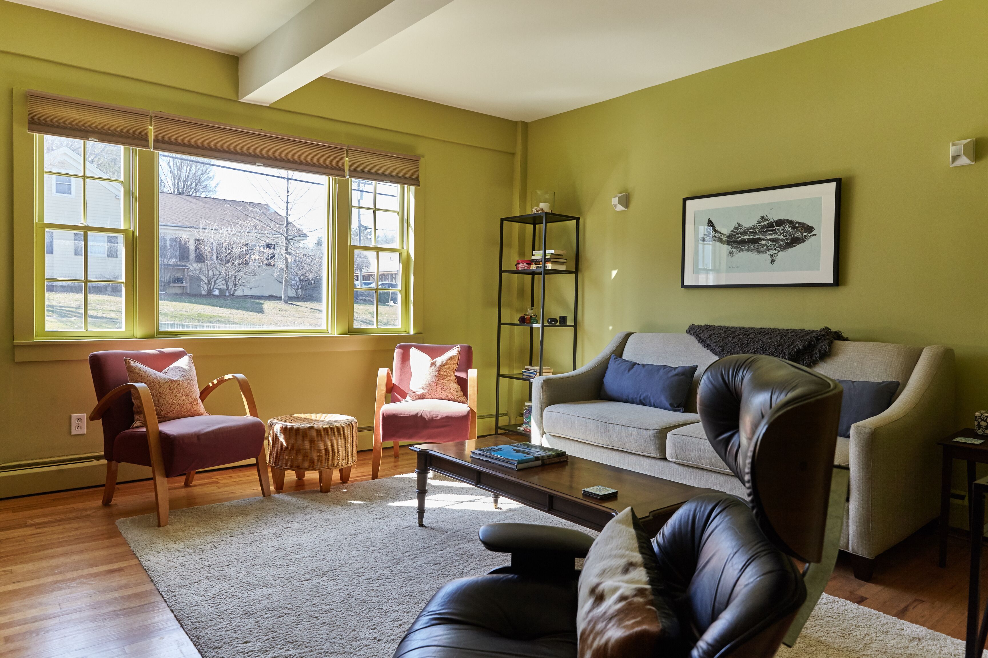 In Town, walk to everything. Near lake, Hotchkiss, IMS, and Salisbury Schools