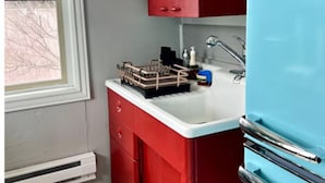 Fridge, microwave, oven, toaster