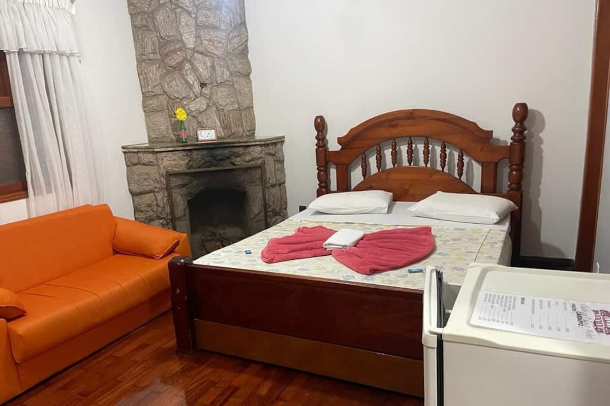 Family Room, Annex Building