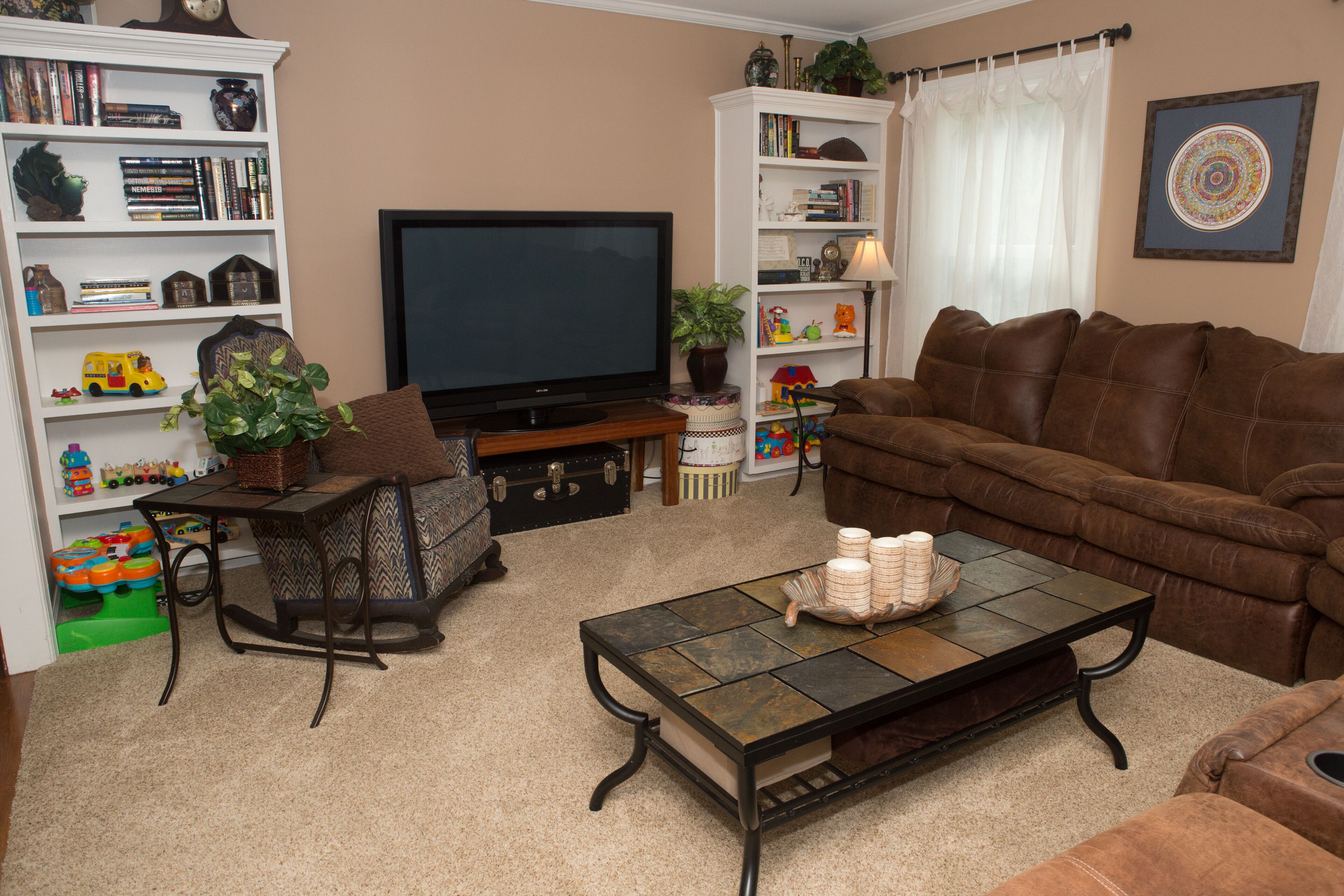 Family Retreat w/ Heated Pool, Hot Tub & RV Hookup -15min to Wrightsville Beach!