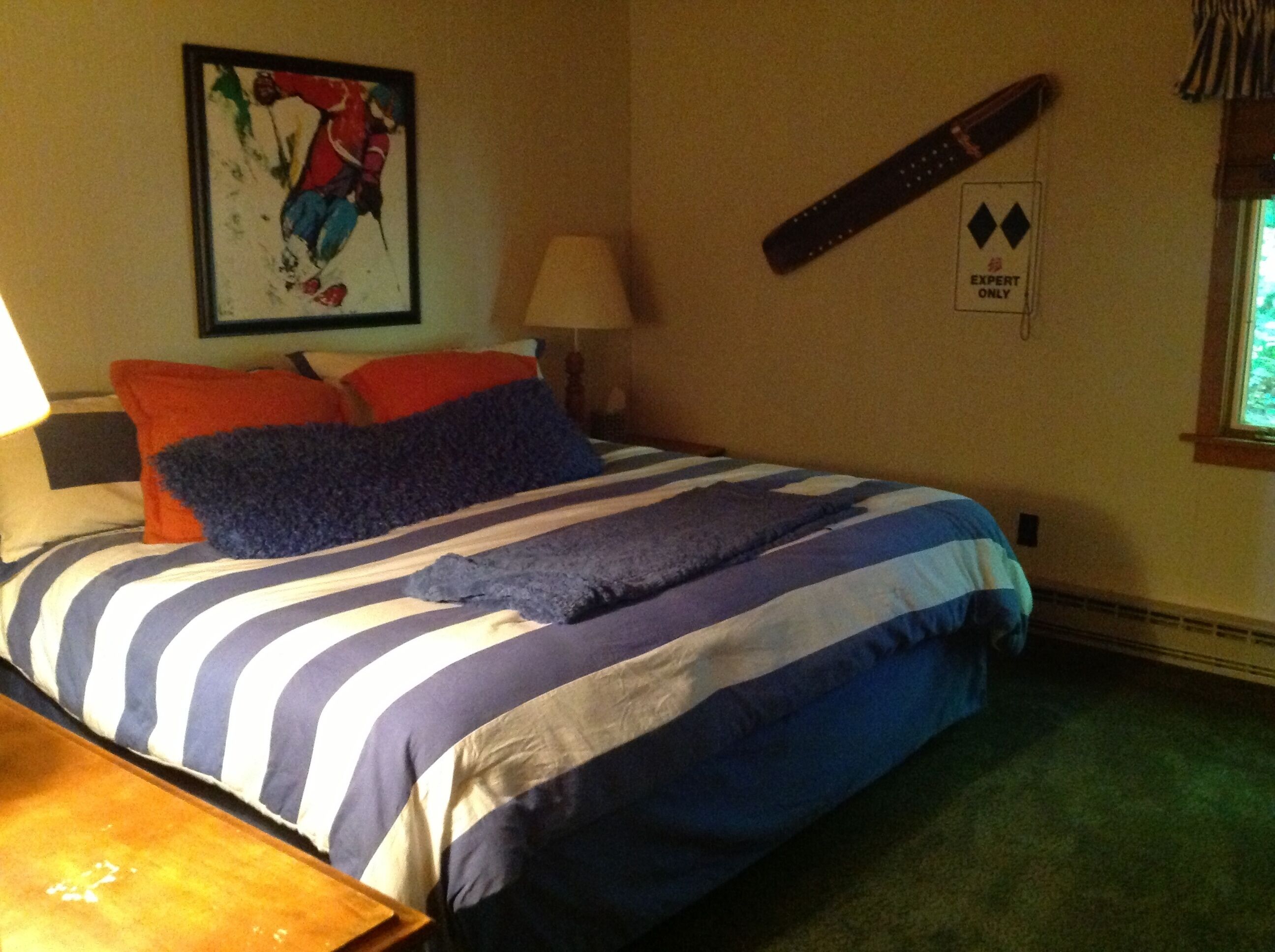 Family Friendly, Schuss Village, Sleeps 12, Ideal for Golf and Skiing