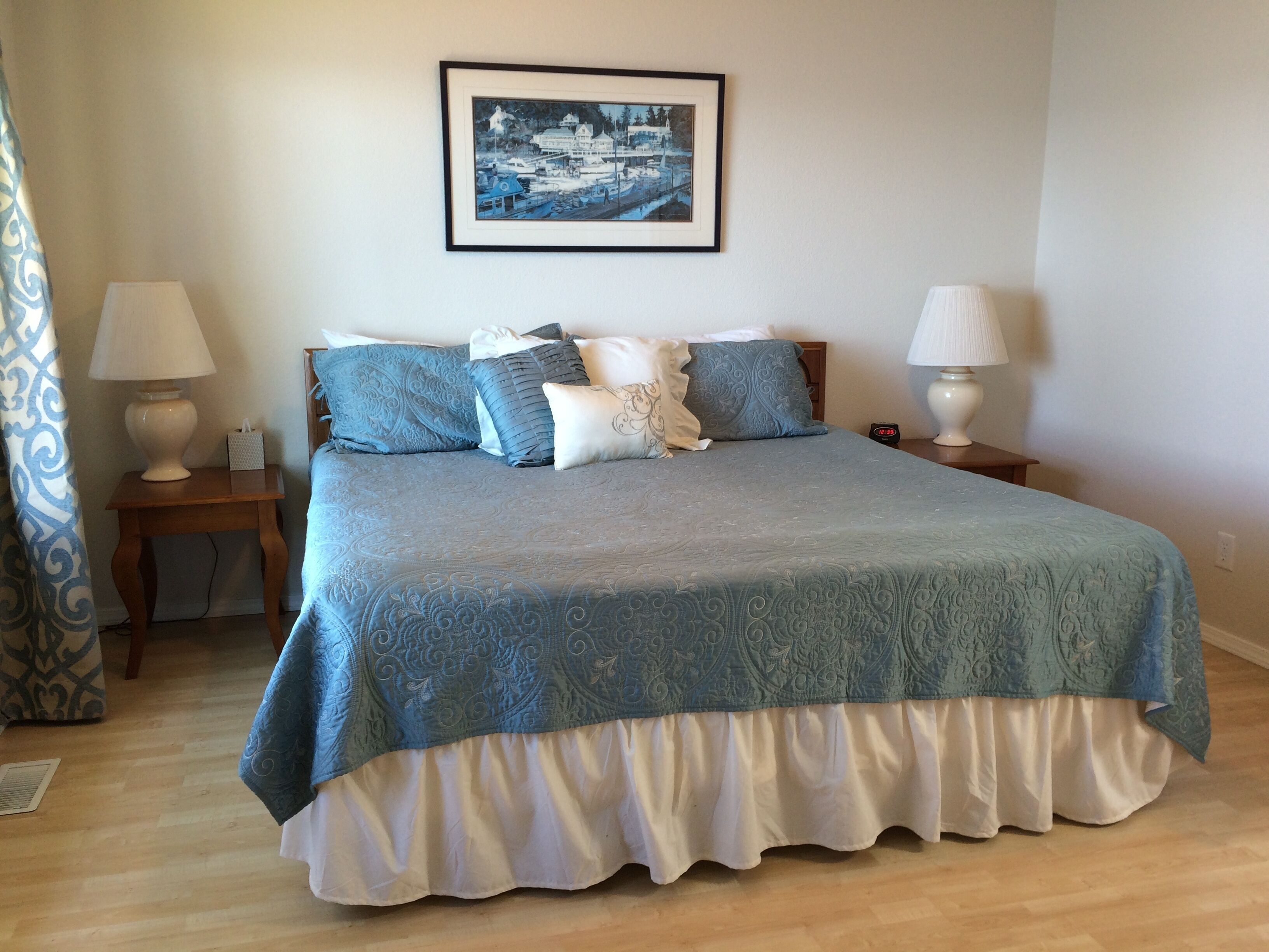 Waterfront retreat with panoramic sea views