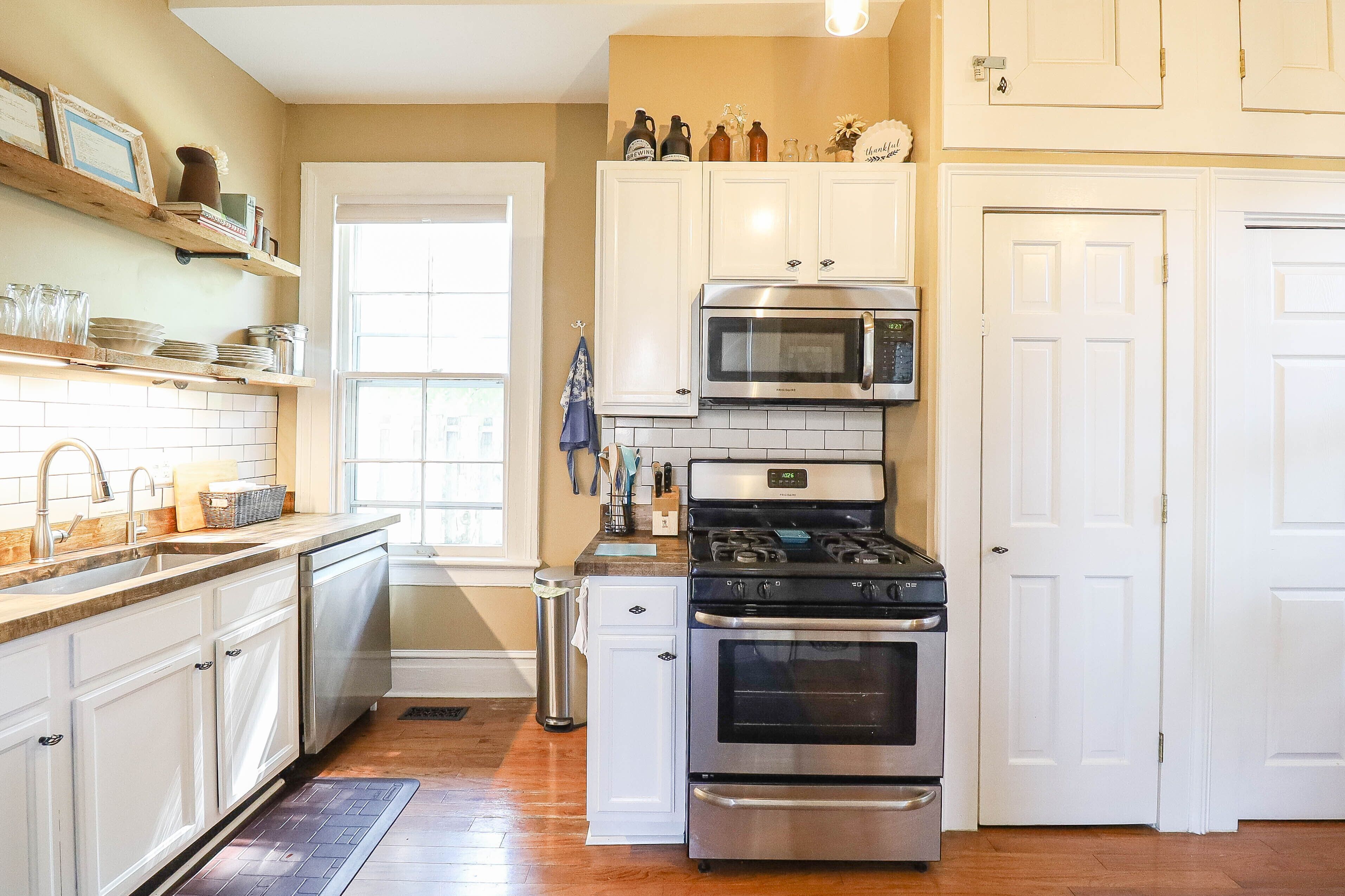 Walk downtown from this beautiful 1850 Antebellum home