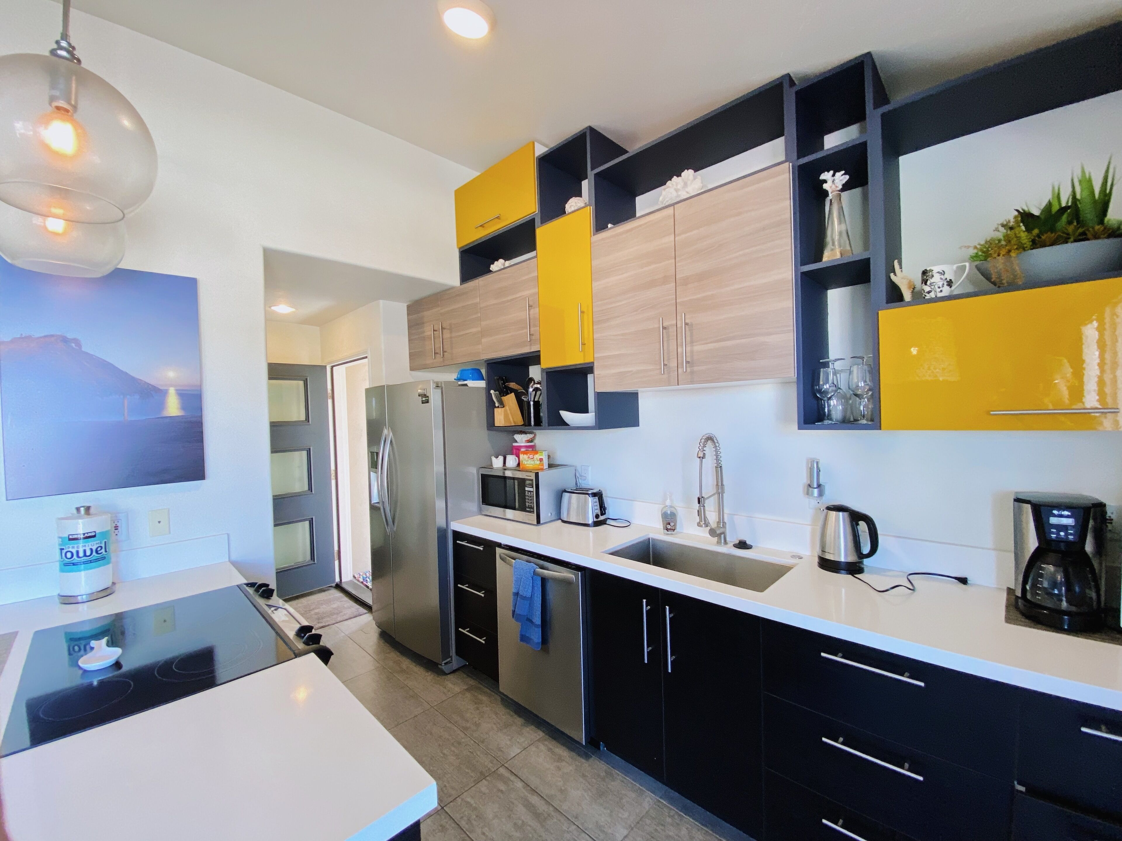 SURFRIDER 2 - 2 Brdm/2 Bath - Amazing Ocean Views - WindanSea Beach, La Jolla