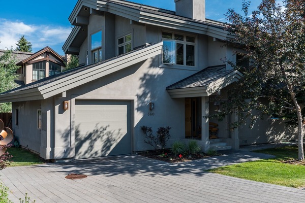 Private residence with easy close access to bike path and town.