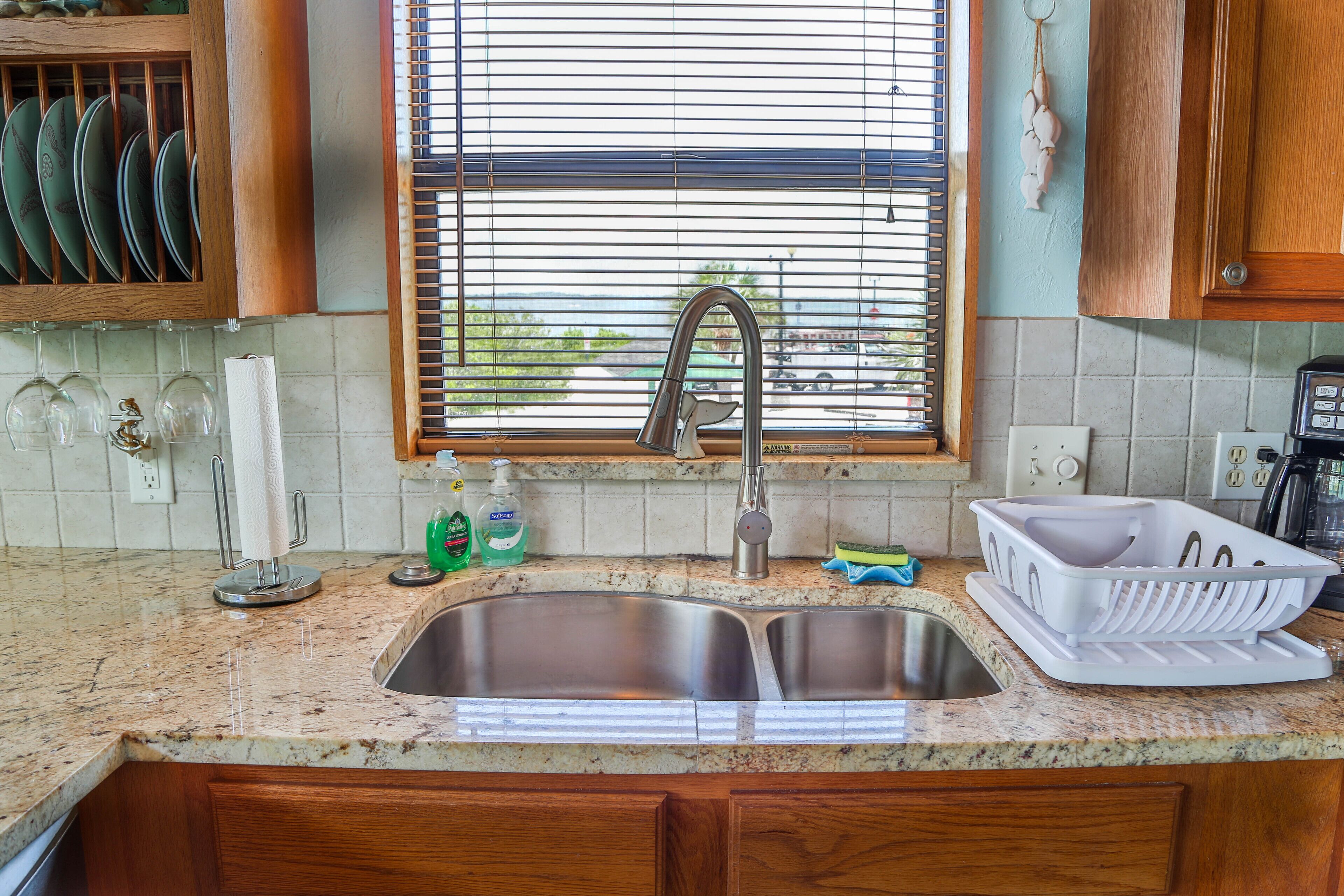 WELCOME TO  A PARADISE GETAWAY IN WEEKI WACHEE FLORIDA